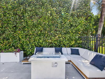 1880 Grantham Court, Wellington, FL 33414