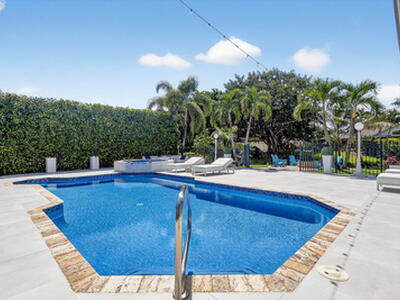 1880 Grantham Court, Wellington, FL 33414