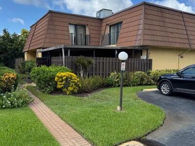 4221 Turnberry Circle