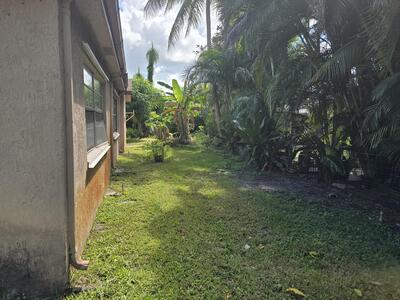 4125 Pine Branch Circle, Lake Worth, FL 33467