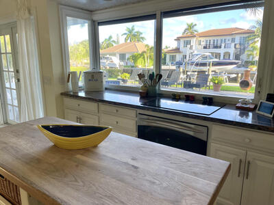 950 Bolender Drive, Delray Beach, FL 33483