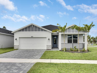 8901 Dahlia Circle, Port Saint Lucie, FL 34986