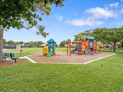 5143 Elpine Way, Riviera Beach, FL 33418