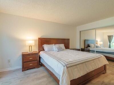 1050 Crystal P Way, Delray Beach, FL 33444