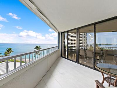 5070 N Ocean Dr, Singer Island, FL 33404