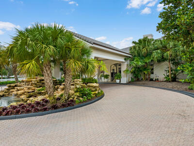 155 Commodore Drive, Jupiter, FL 33477