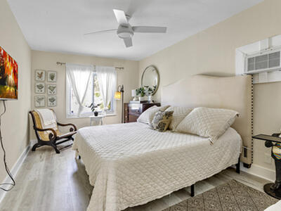 1702 N L Street, Lake Worth Beach, FL 33460