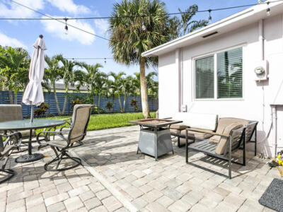 1702 N L Street, Lake Worth Beach, FL 33460