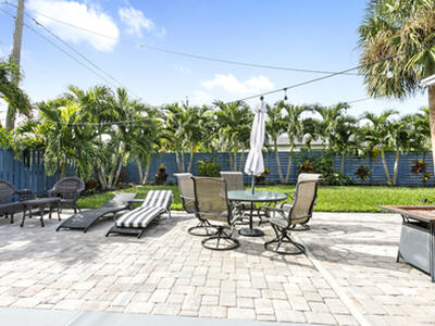 1702 N L Street, Lake Worth Beach, FL 33460