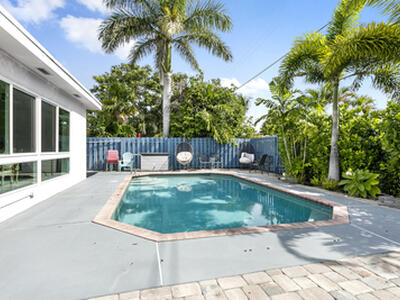 1702 N L Street, Lake Worth Beach, FL 33460