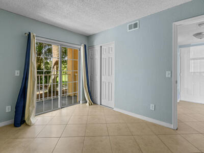1604 SE Green Acres Circle, Port Saint Lucie, FL 34952