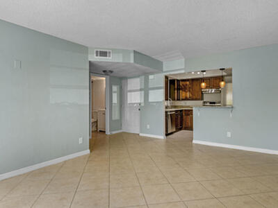 1604 SE Green Acres Circle, Port Saint Lucie, FL 34952