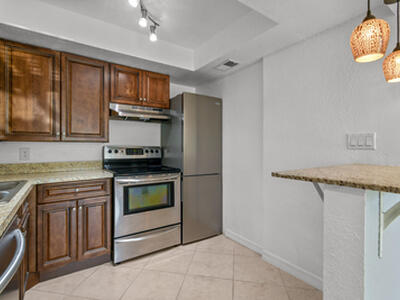 1604 SE Green Acres Circle, Port Saint Lucie, FL 34952