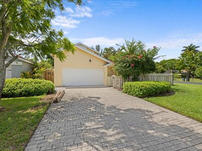 1840 NW 10th Street, Delray Beach, FL 33445