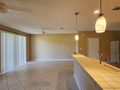 3027 N Evergreen Circle, Boynton Beach, FL 33426