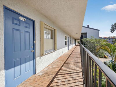 14747 Cumberland Drive, Delray Beach, FL 33446