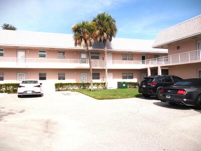 18081 SE Country Club Drive