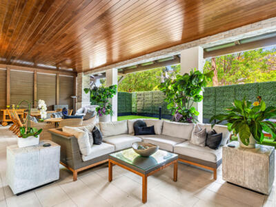 200 SE Mizner Boulevard