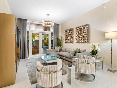 200 SE Mizner Boulevard, Boca Raton, FL 33432