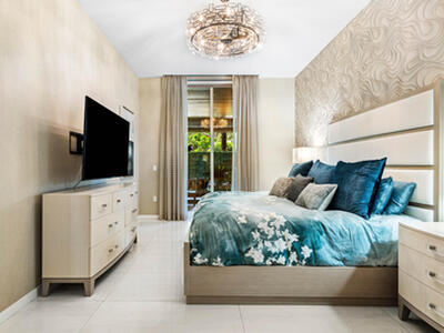 200 SE Mizner Boulevard, Boca Raton, FL 33432