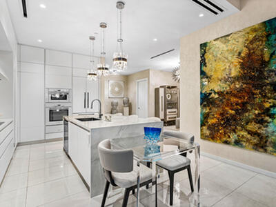 200 SE Mizner Boulevard, Boca Raton, FL 33432