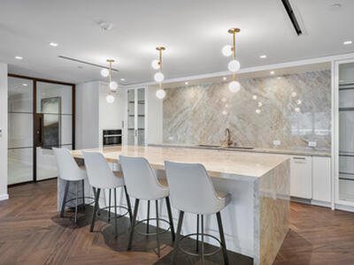 200 SE Mizner Boulevard, Boca Raton, FL 33432