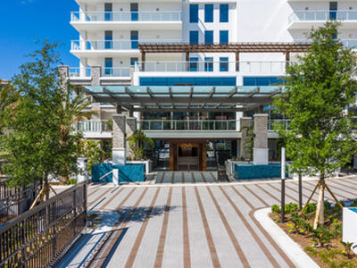 200 SE Mizner Boulevard, Boca Raton, FL 33432