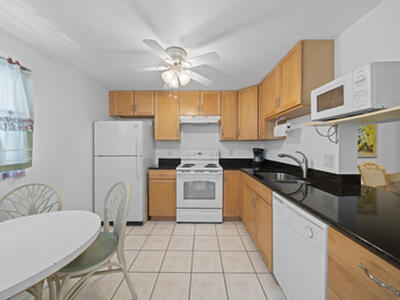 230 NE 26th Avenue, Boynton Beach, FL 33435