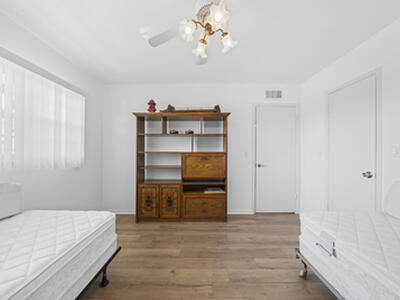 230 NE 26th Avenue, Boynton Beach, FL 33435