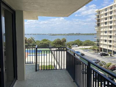 5460 N Ocean Drive, Singer Island, FL 33404