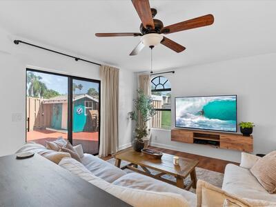 4025 Village Drive, Delray Beach, FL 33445