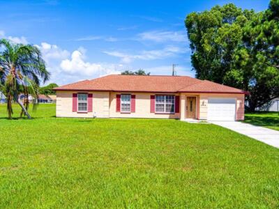 2175 SE Heathwood Circle