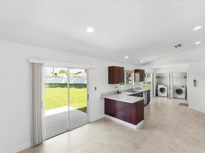 2175 SE Heathwood Circle, Port Saint Lucie, FL 34952