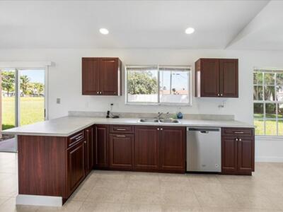 2175 SE Heathwood Circle, Port Saint Lucie, FL 34952