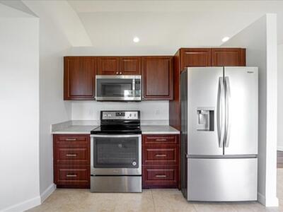 2175 SE Heathwood Circle, Port Saint Lucie, FL 34952