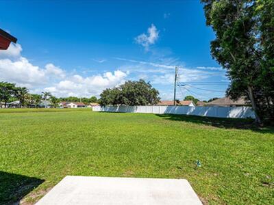 2175 SE Heathwood Circle, Port Saint Lucie, FL 34952