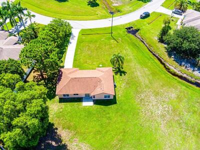 2175 SE Heathwood Circle, Port Saint Lucie, FL 34952