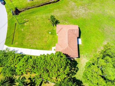 2175 SE Heathwood Circle, Port Saint Lucie, FL 34952