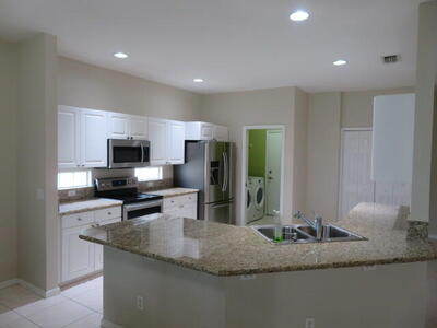 589 NW Waverly Circle, Port Saint Lucie, FL 34983