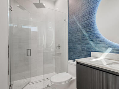 369 Orange Way, West Palm Beach, FL 33405