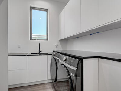 369 Orange Way, West Palm Beach, FL 33405