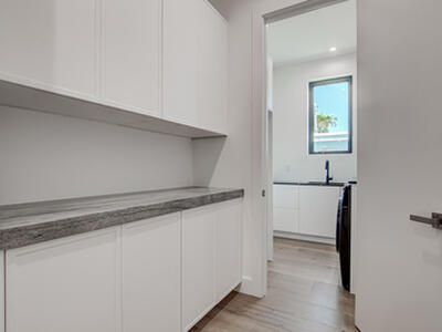 369 Orange Way, West Palm Beach, FL 33405