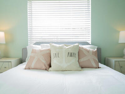 1424 Willow Road, Palm Springs, FL 33406