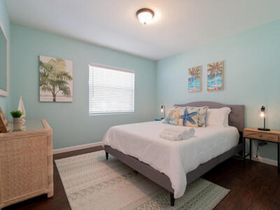 1424 Willow Road, Palm Springs, FL 33406