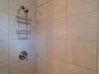 1424 Willow Road, Palm Springs, FL 33406