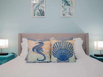 1424 Willow Road, Palm Springs, FL 33406