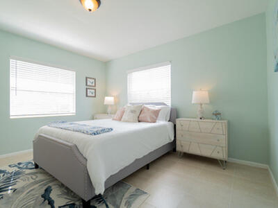 1424 Willow Road, Palm Springs, FL 33406