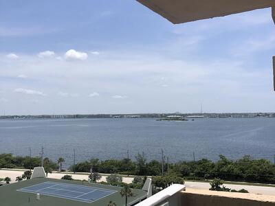 5440 N Ocean Drive, Singer Island, FL 33404