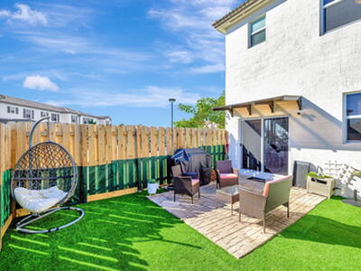 12227 NW 23rd Path, Miami, FL 33167