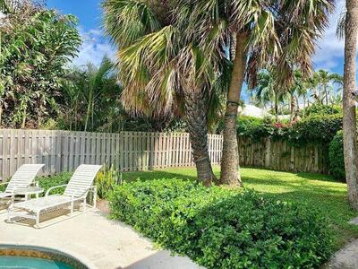 162 Beacon Lane, Jupiter Inlet Colony, FL 33469